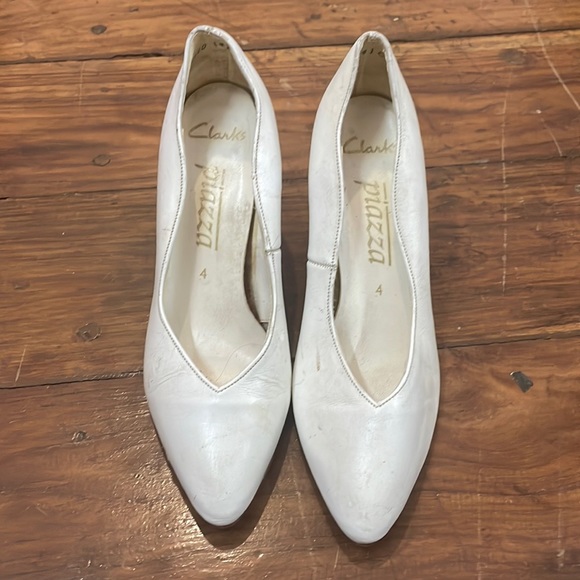 Clarks pumps Made in England 🏴